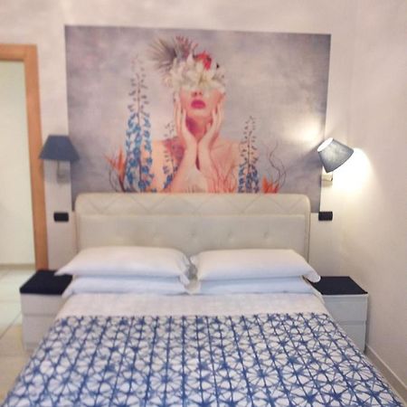 Beb Pantarei Bed and Breakfast Napels Buitenkant foto