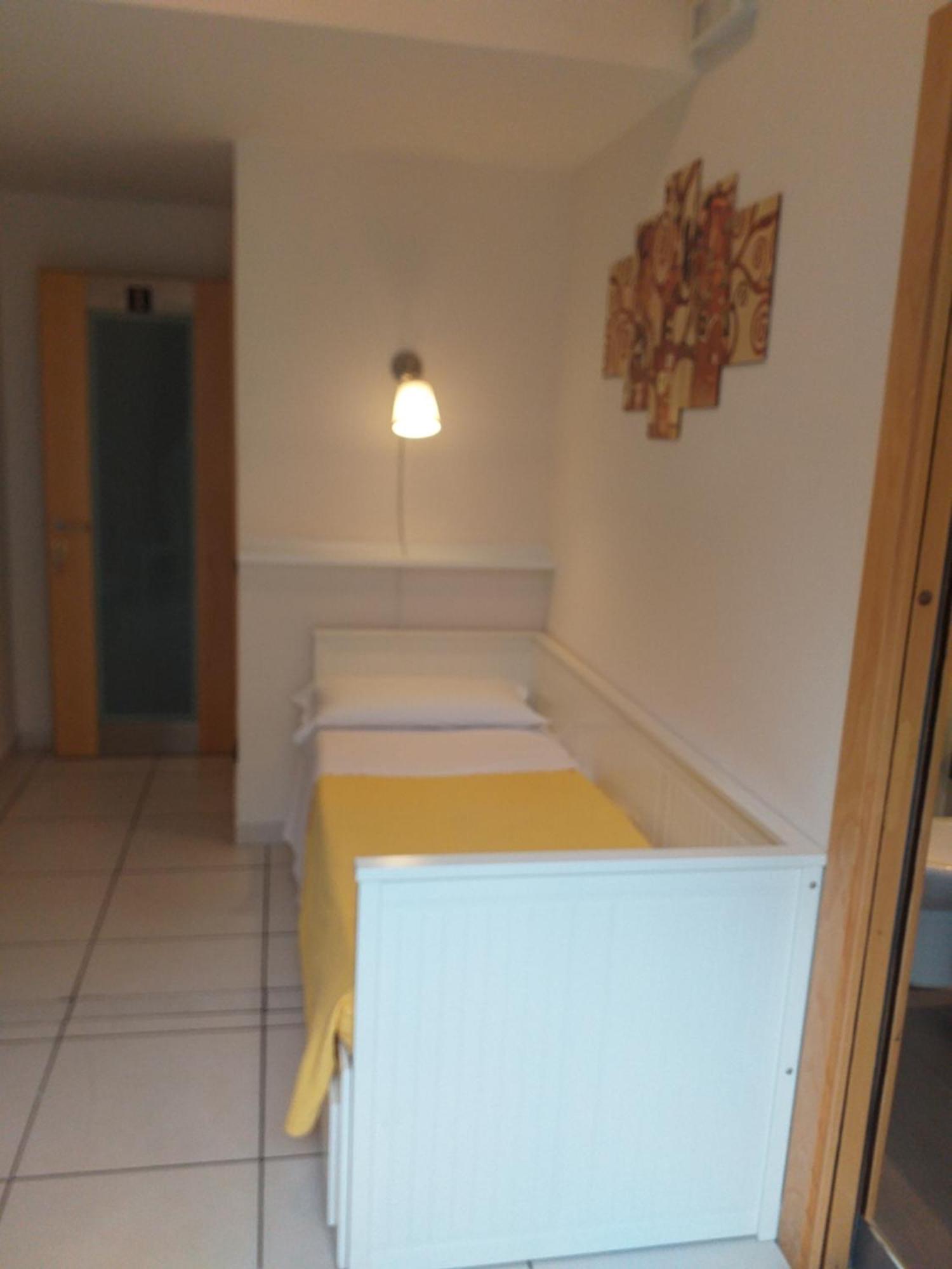 Beb Pantarei Bed and Breakfast Napels Kamer foto